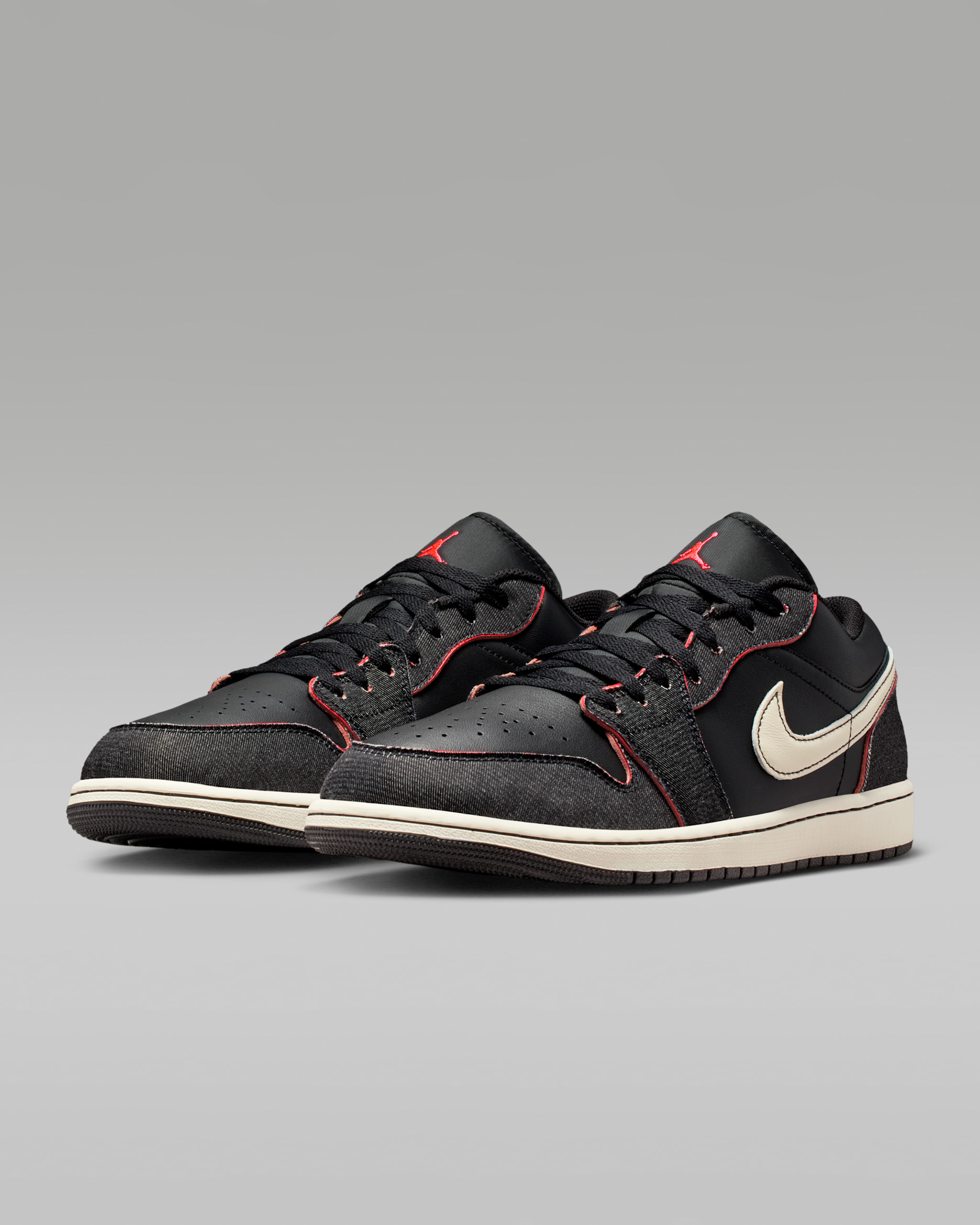 Air Jordan 1 Low SE - Black/Black/Racer Pink/Pale Ivory